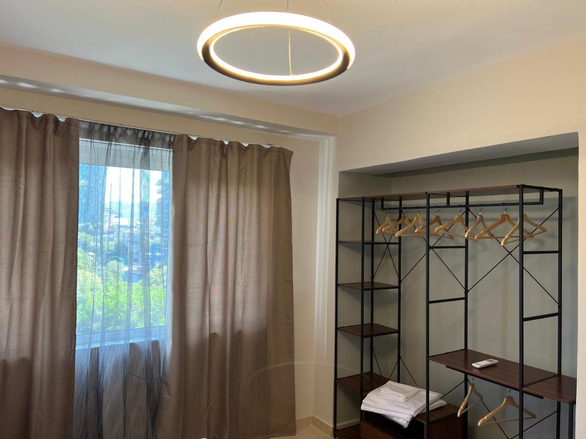 Apartment In Skanderbeg Square - Tirana Center 2 外观 照片
