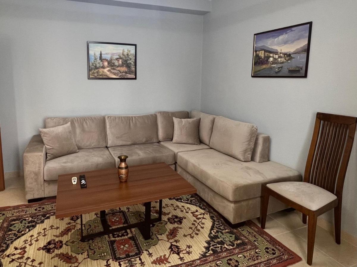 Apartment In Skanderbeg Square - Tirana Center 2 外观 照片