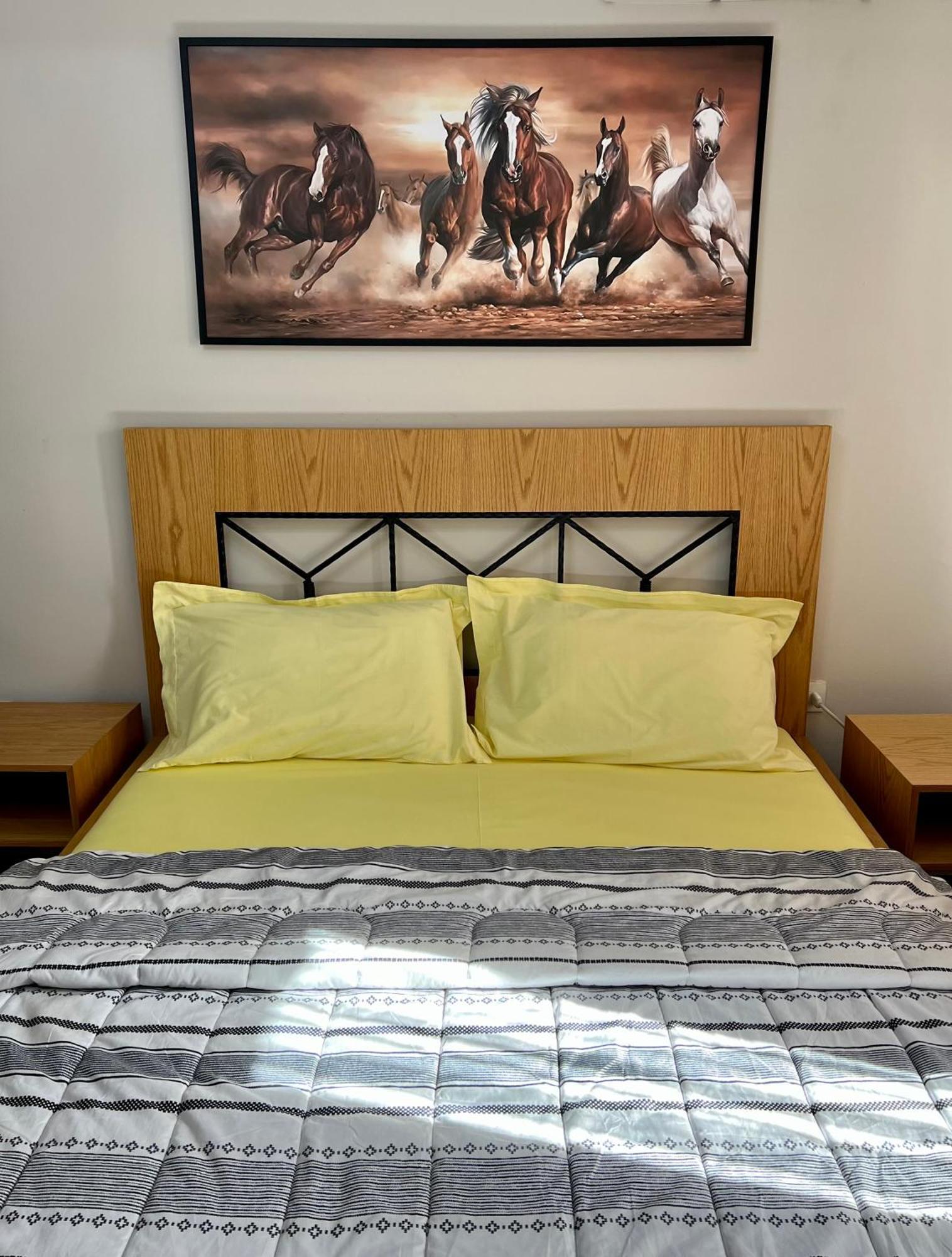 Apartment In Skanderbeg Square - Tirana Center 2 外观 照片