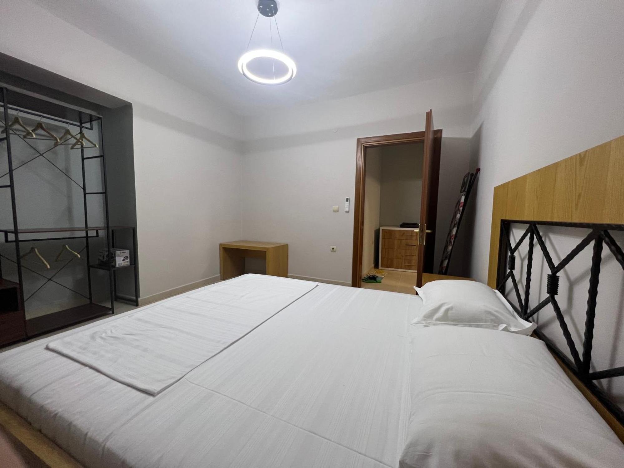 Apartment In Skanderbeg Square - Tirana Center 2 外观 照片